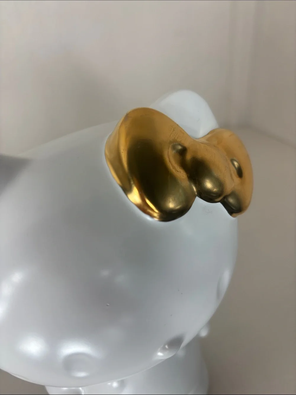 Sanrio Hello Kitty Pottery Barn Pencil Brush Holder White Gold